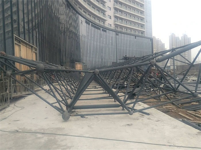盘锦万豪酒店雨棚网架